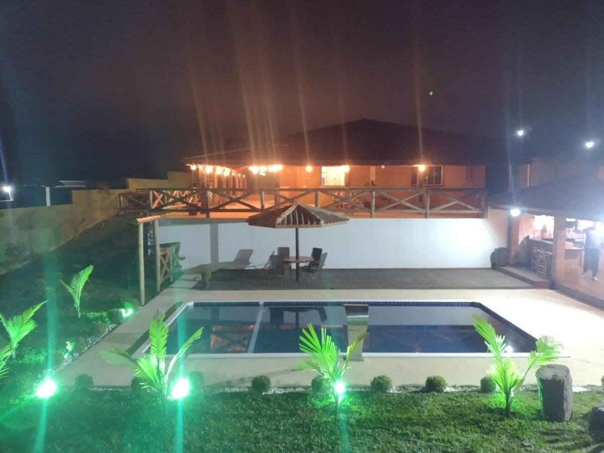 Chacara Alto Padrao Em Igarata Villa Exterior photo